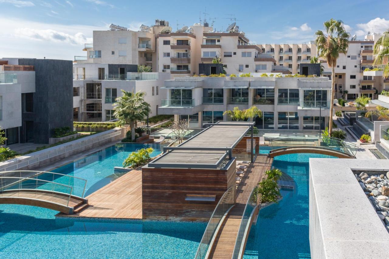 לימסול Carmencita Studio B14 With Pool & Gym מראה חיצוני תמונה